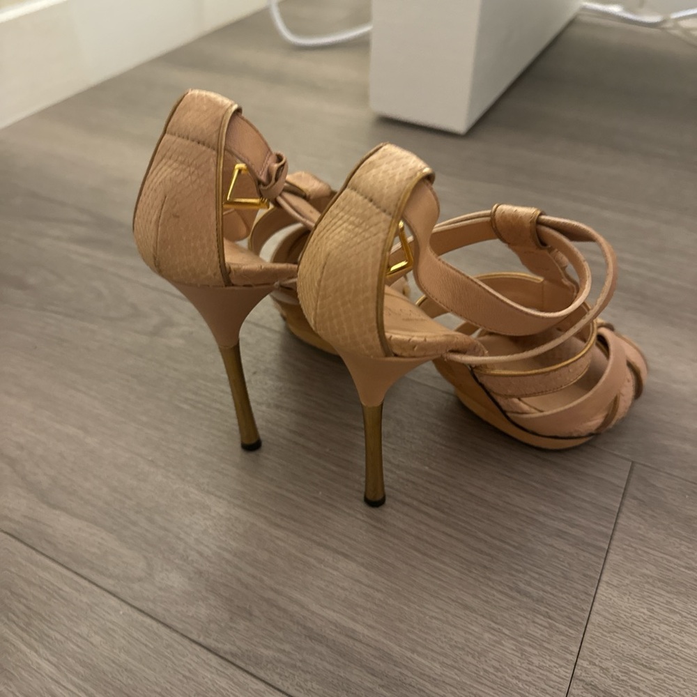 Gucci - Picture 3 of 3